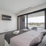 Amendoeiras By Hellovacations Villa *