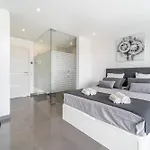 Amendoeiras By Hellovacations Villa *