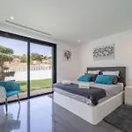 Amendoeiras By Hellovacations *