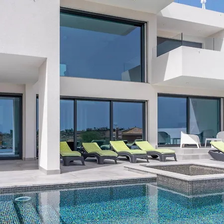 Amendoeiras By Hellovacations * Албуфейра