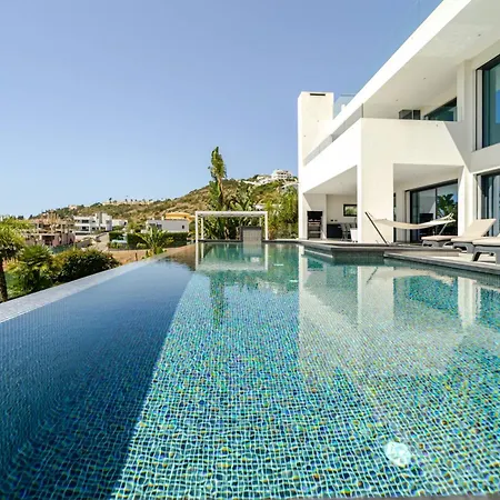Amendoeiras By Hellovacations Willa Albufeira