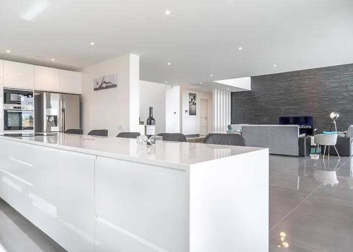 Amendoeiras By Hellovacations Villa Albufeira