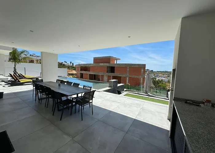 Amendoeiras By Hellovacations Villa *