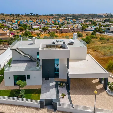 Amendoeiras By Hellovacations * البوفيرا