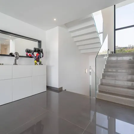 Amendoeiras By Hellovacations فيلة