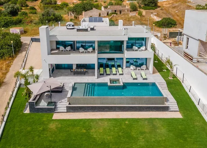 Villa Amendoeiras By Hellovacations Albufeira