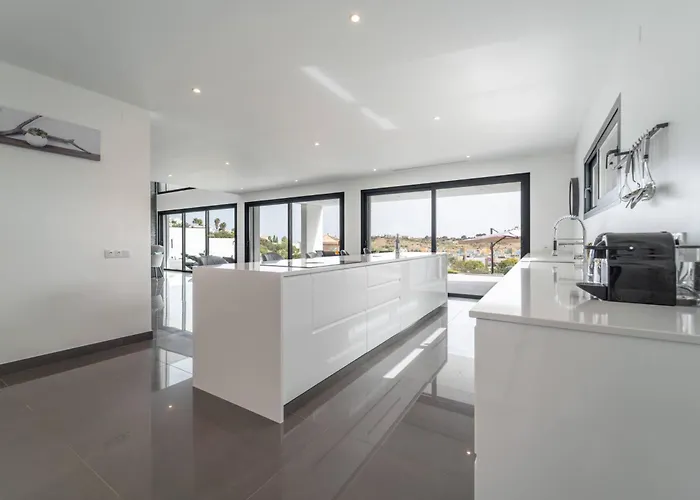 Amendoeiras By Hellovacations Villa *